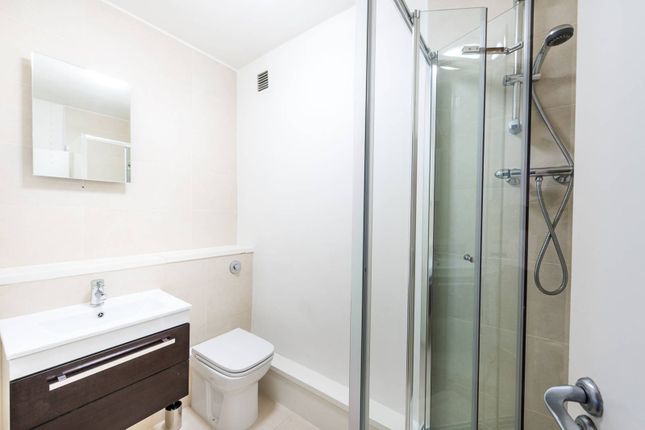 Flat to rent in Abbey Orchard Street, Westminster, London