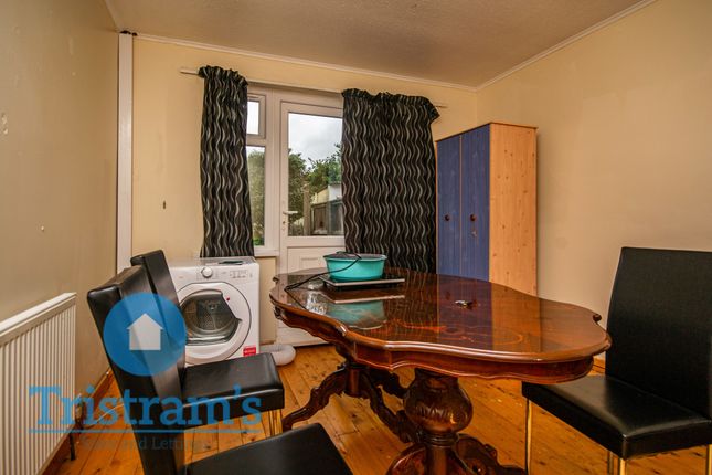 70, Runswick Drive, Nottingham photo 2
