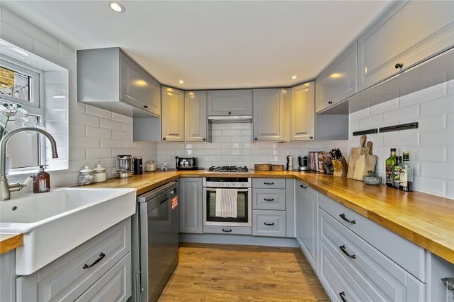 15, Ashley Road, Surrey photo 4