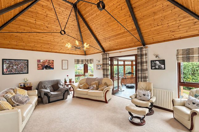 2-bed bungalow on 19 Noredale, Southend-On-Sea, £625,000