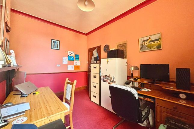133, Cliff Road, Hornsea photo 4