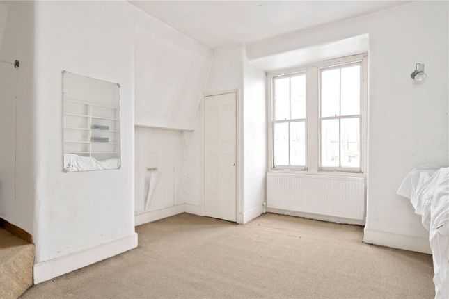 Terraced house for sale in Kelross Road, Highbury, London