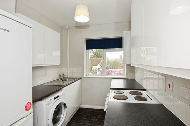 Flat, 62, High Street, Oxford photo 5