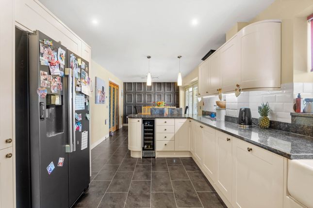 1, Ashfurlong Drive, Pershore photo 3