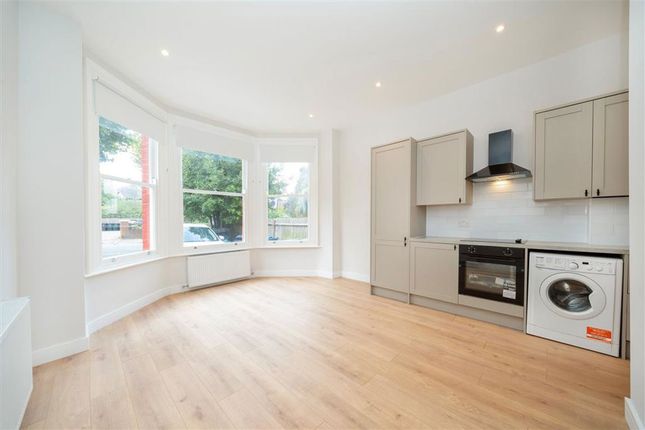 Flat 1, 185, Walm Lane, London photo 2