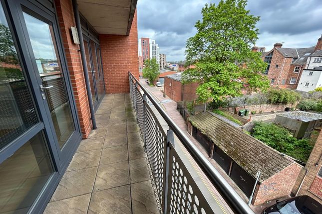 Flat for sale in Roman Wall, Bath Lane, Leicester