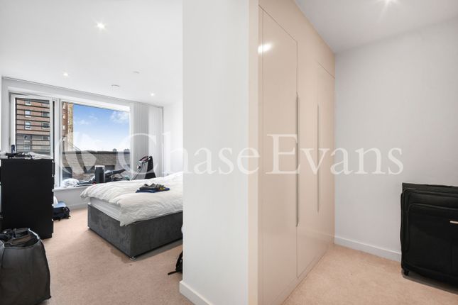 Flat 1008 Hurlock Heights, 4, Elephant Park, Elephant & Castle photo 4