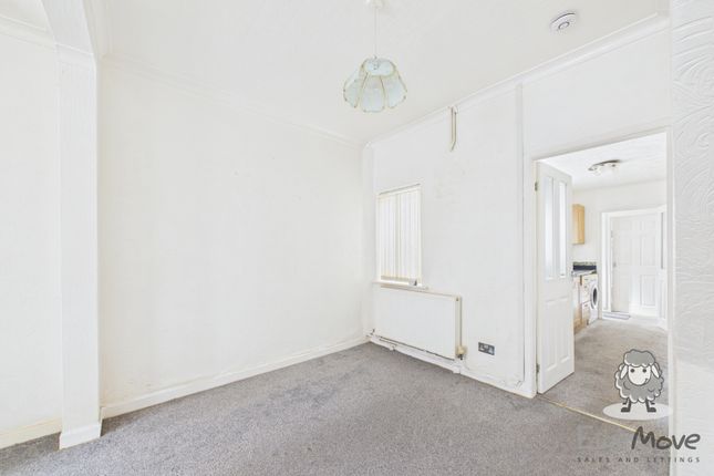 39, LASCELLES STREET, ST. HELENS photo 4