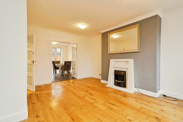4, Kent Avenue, Pudsey photo 4