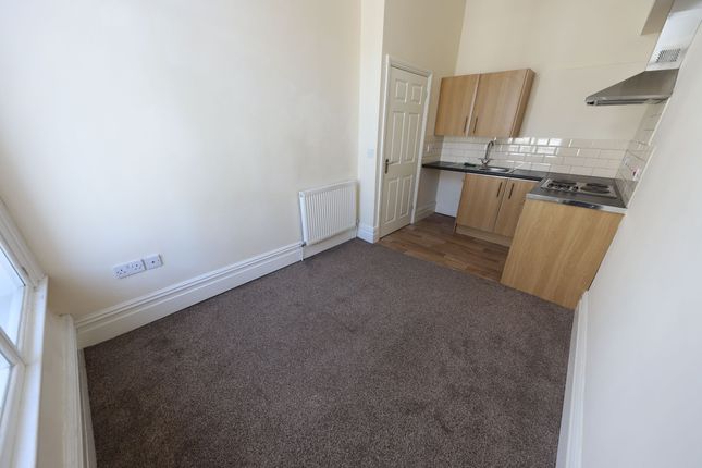 Flat 1, 26 High Street, Aberdare photo 5