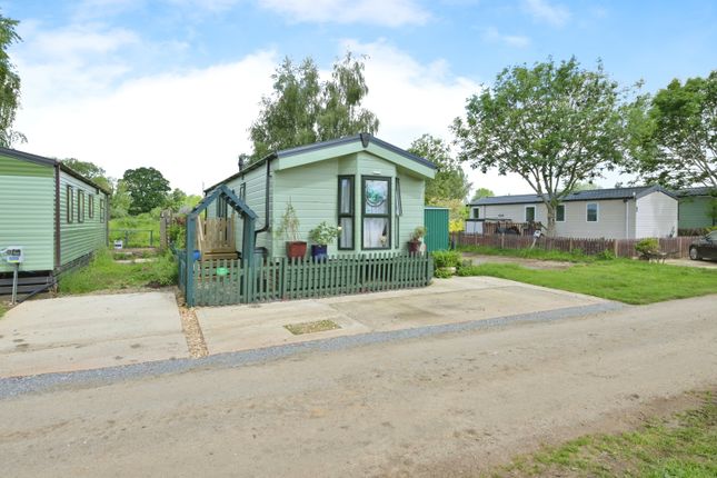 Thumbnail Detached house for sale in Cogenhoe Holiday Park, Mill Lane, Northampton, Northamptonshire