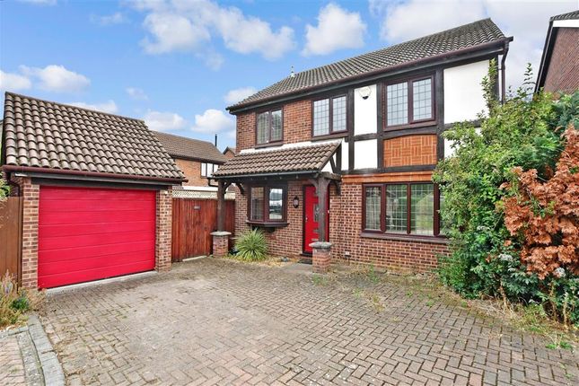 Thumbnail Detached house for sale in Bridgewater Place, Leybourne, Kent
