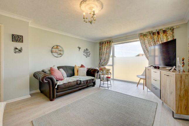 14, Milland Road, Hailsham photo 3