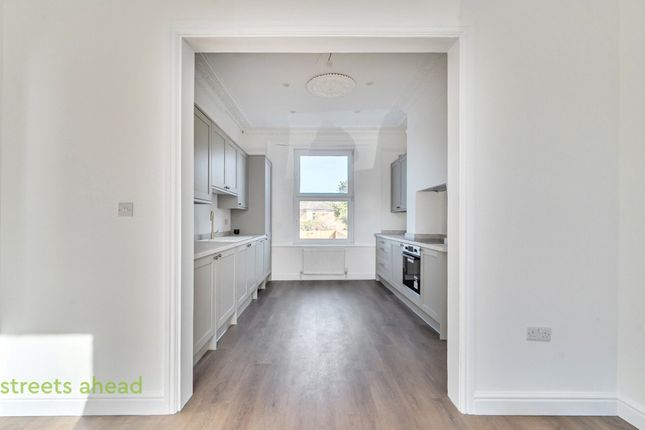 Fernham Road, Thornton Heath photo 4