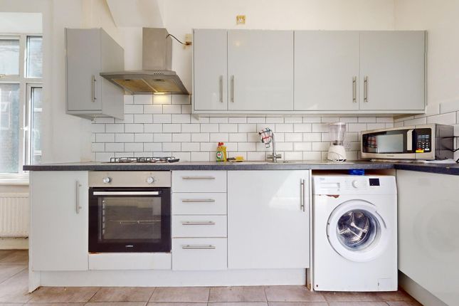 Room 2, 40, Woodberry Grove, Finsbury Park photo 4