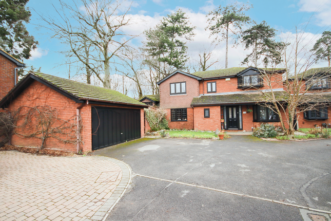 Thumbnail Detached house for sale in Parkside, Maidenhead