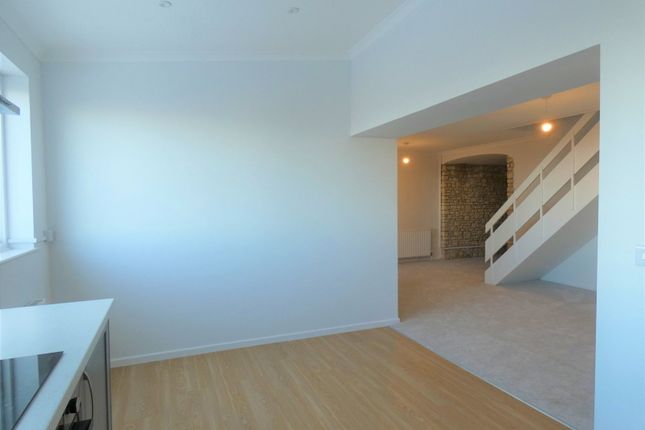 28a, Worcester Road, Malvern photo 5