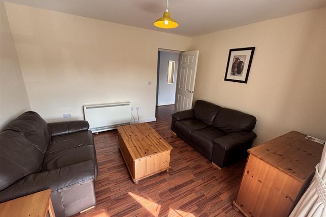 37, Chepstow Close, Catterick Garrison photo 4