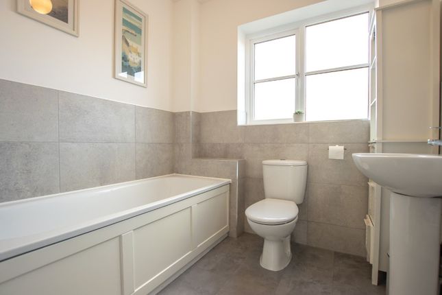 Link-detached house for sale in Avocet Avenue, Hunstanton