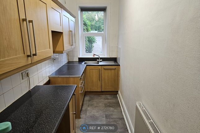 Lockwood, Huddersfield photo 2