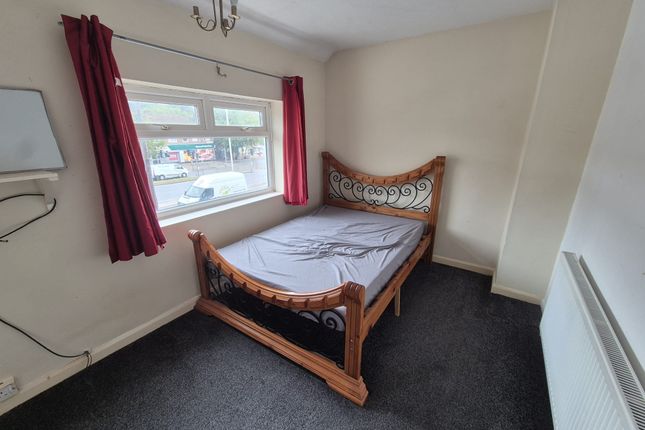 34, Belgrave Boulevard, Leicester photo 5