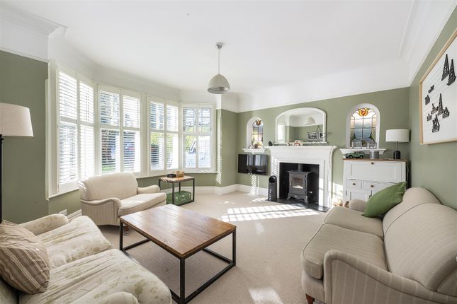 21, Moreton Avenue, Harpenden photo 2