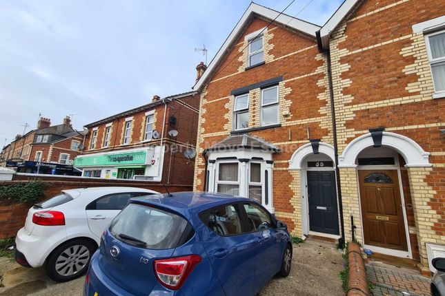 Thumbnail Terraced house to rent in Erleigh Road, Reading