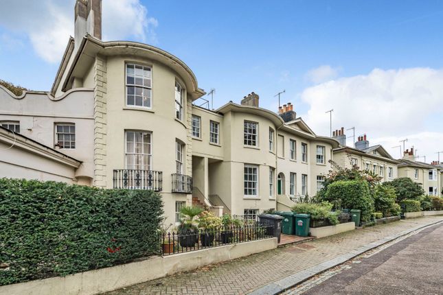 Thumbnail Flat for sale in Hanover Crescent, Brighton, East Sussex