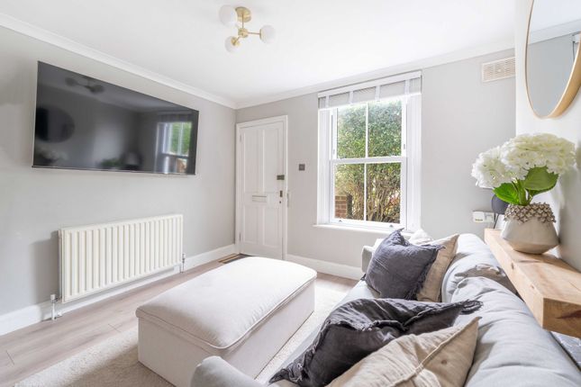 19 Rushett Road, Thames Ditton photo 4