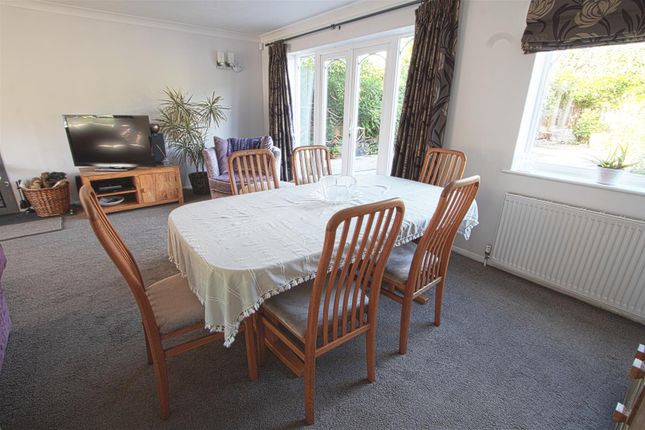 6, Bluebell wood, Billericay photo 4