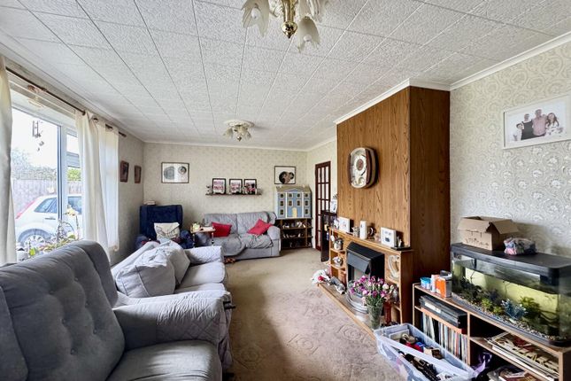 44, The Moor, Bedford photo 3
