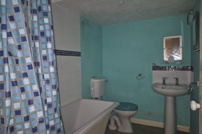 Flat 1, The Haven 39-49, Margate photo 5