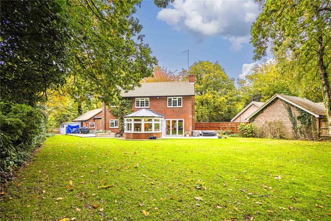 24, Woodland Rise, Dunstable photo 4