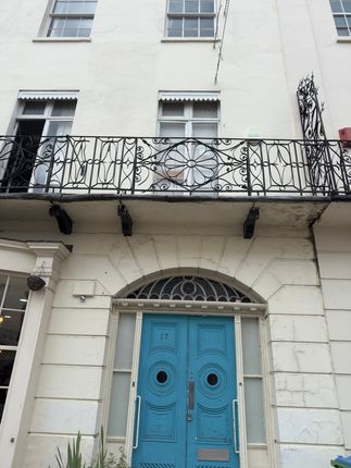 Parade, Leamington Spa photo 2