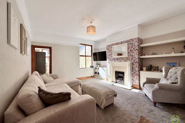 214 Avenue Parade, Accrington photo 5