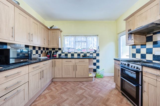 27, Rutland Road, Bedfordshire photo 4