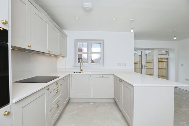 Monarch Place, Sittingbourne photo 3