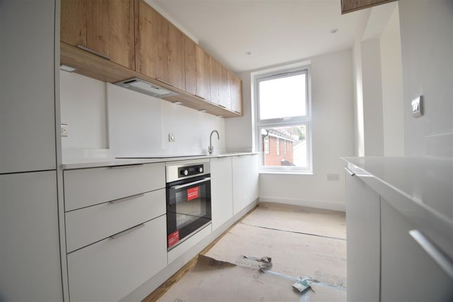 Flat 3, Combe House, Combe Road, Portishead photo 2