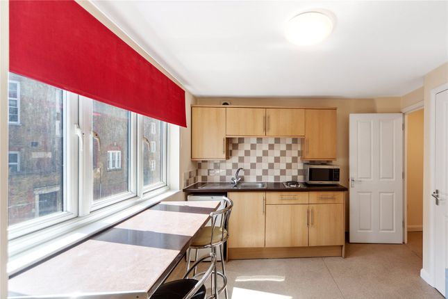 Flat 38, 35-43, Hornsey Road, London photo 4