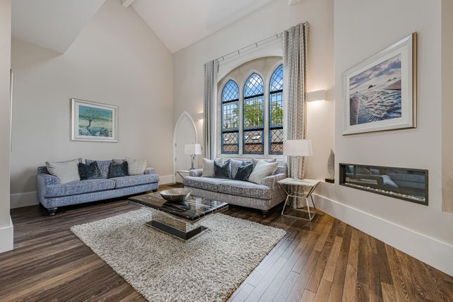 Apartment 9, Trinity Church, 25 Delamer Road, Altrincham photo 4