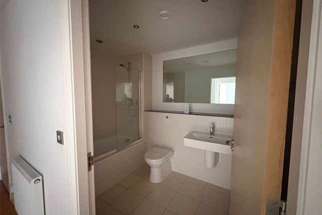 12, The Cotton Buildings, Deakins Mill Way photo 4