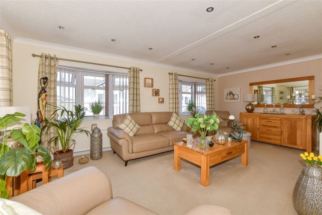 Faversham Road, Whitstable photo 2