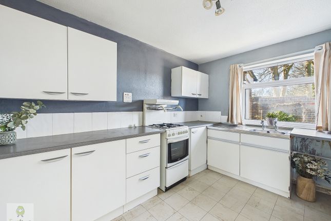 76, Clandon Road, Chatham photo 2