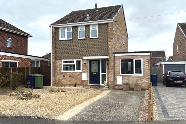 Thumbnail Detached house for sale in Ansdell Drive, Brockworth, Gloucester