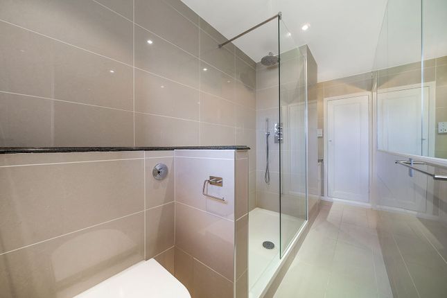 55 Whitelands House, London photo 3