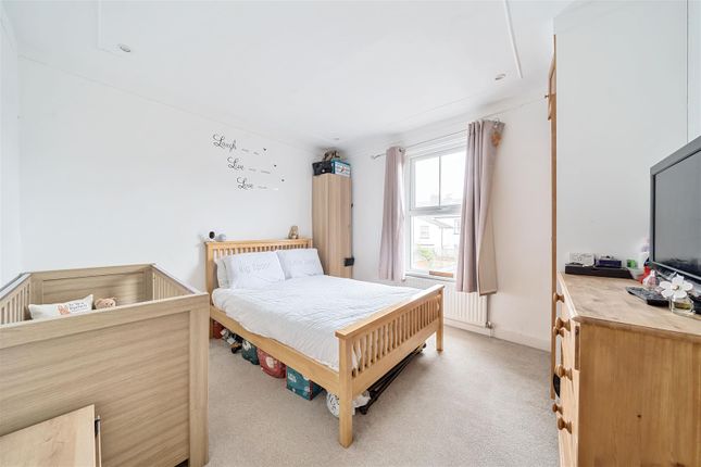 Terraced house for sale in Westfield Road, Surbiton