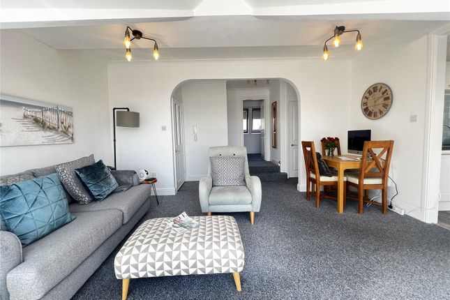 Flat 9 Islay Court 21-22,, Victoria Street, Pembrokeshire photo 3