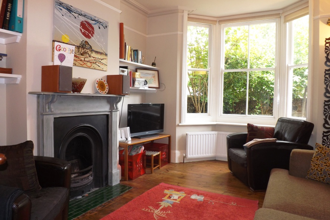 58, Lewes photo 2