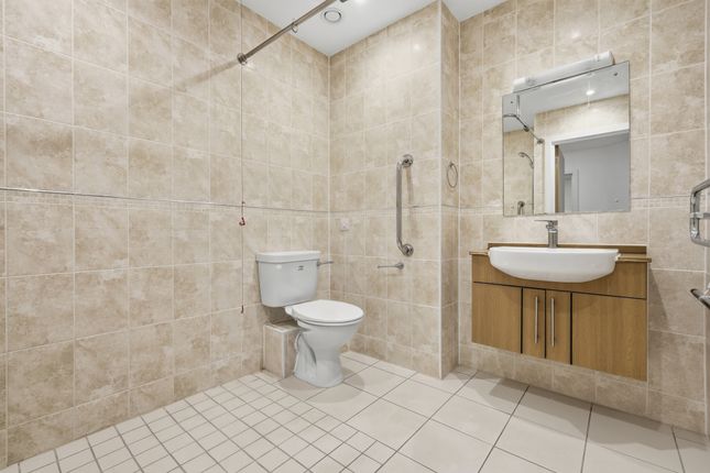 Flat 4 Mandeville Court, 261 Darkes Lane, Potters Bar photo 4