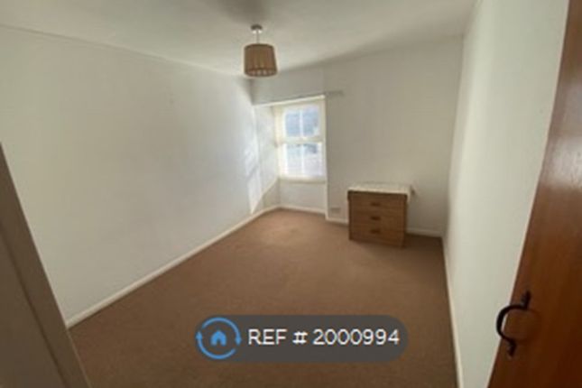 Flat to rent in Fore Street, Chacewater, Truro